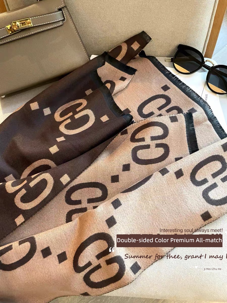 Internet celebrity female winter Versatile brown Advanced sense scarf