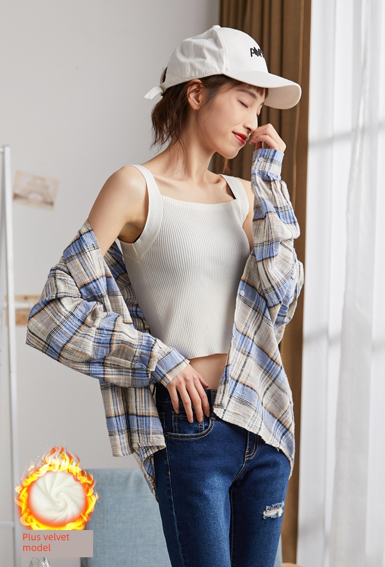 Tang Shi Plush Sense of design knitting Lay a foundation jacket camisole
