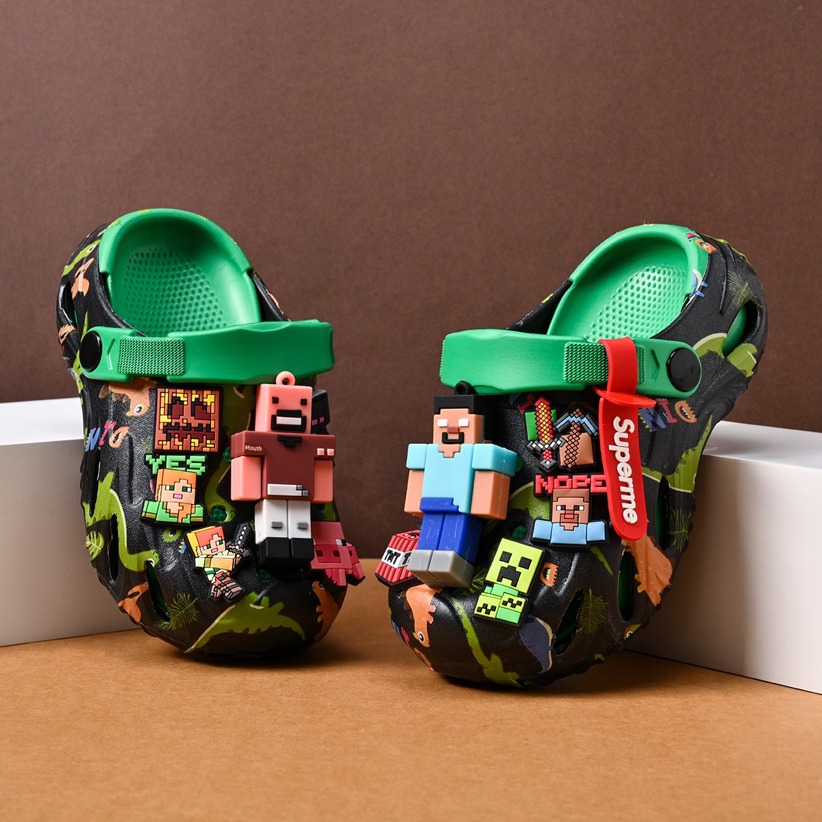 Minecraft Children's Clogs Boys' Slippers Non-Slip Boys' New Summer Baby Beach Shoes Sandals for Bathing — 2