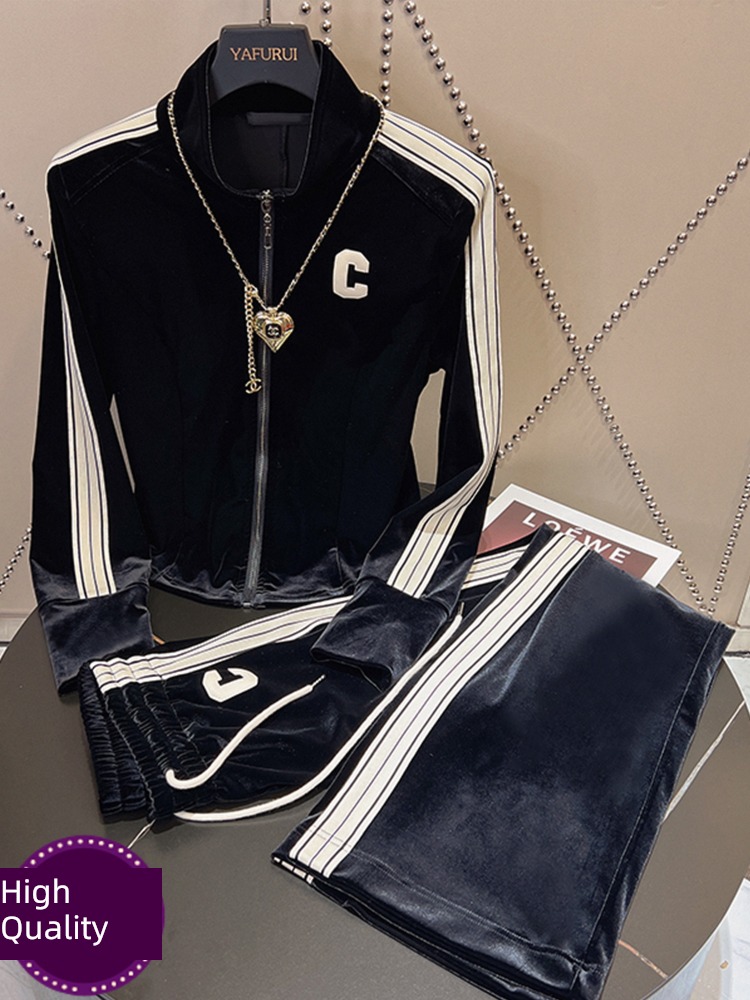 Foreign style velvet 2022 autumn Bomb Street Two piece set