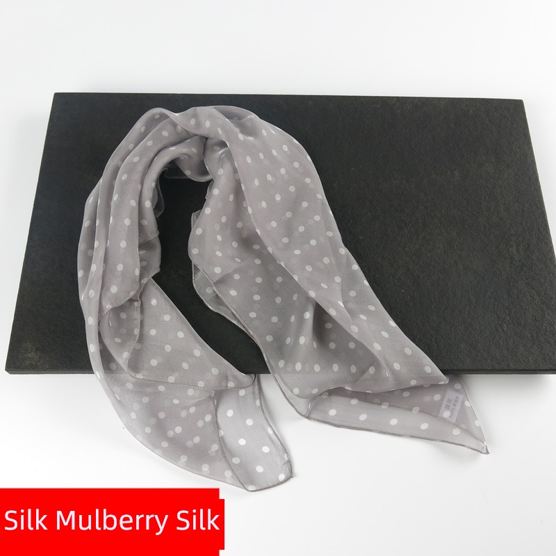 Wave point female Advanced sense grey winter real silk Small square towel
