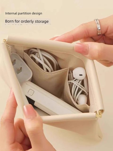Small storage bag automatic closing data cable wired headphones mini portable makeup bag lipstick miscellaneous bag