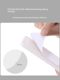 The wall-mounted socket plug-in is not drilled and self-adhesive wire management fixing wall-mounted wire storage device
