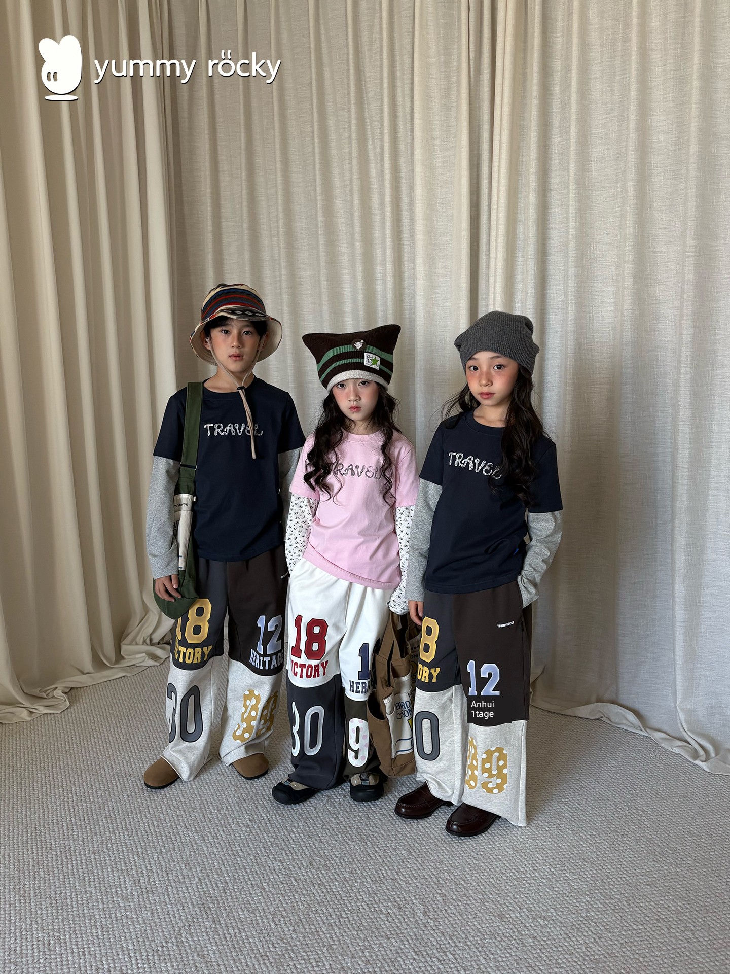 Yummyrocky American Retro Asymmetrical Contrasting Color Stitching Fun Digital Print Kidsren's Straight Sweatpants