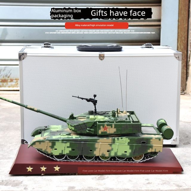 1 24 China's 99 major tank model alloy armored vehicle 99A main battle tank metal finished ornament