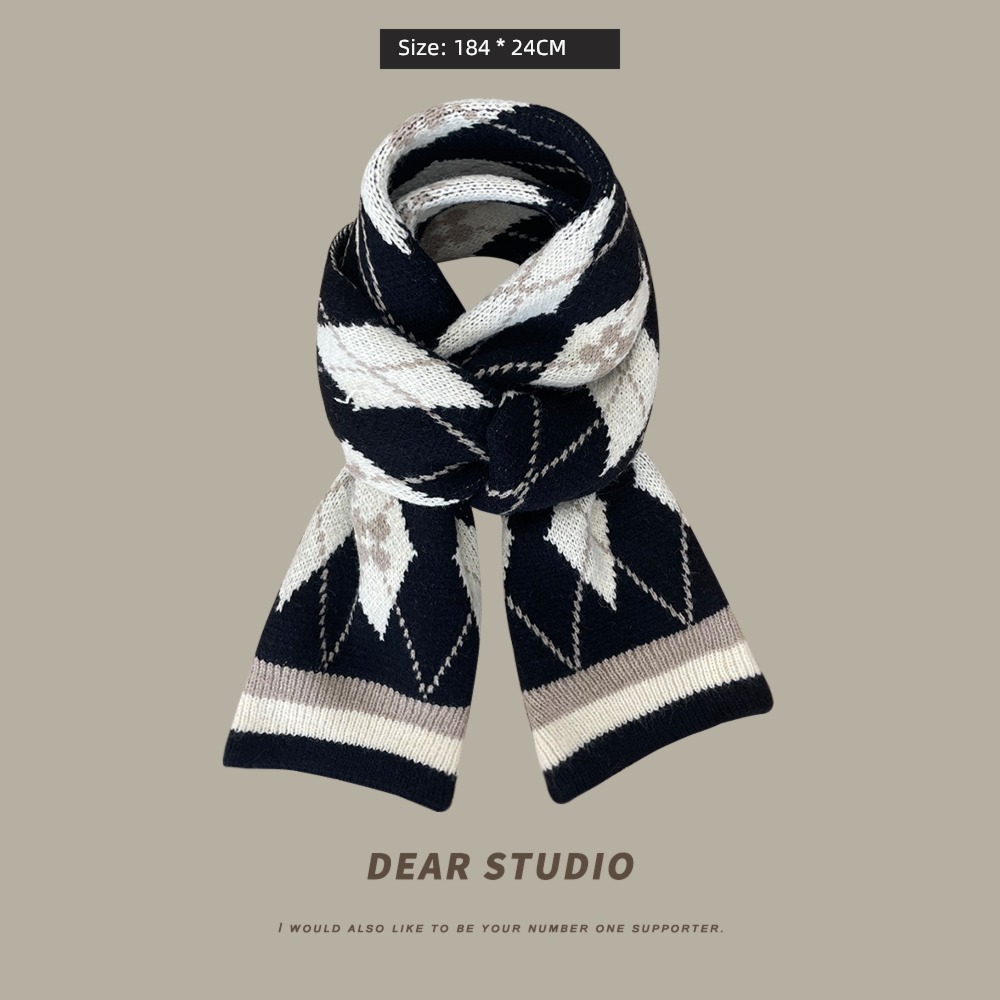 Versatile black diamond lattice female Autumn and winter Wool scarf