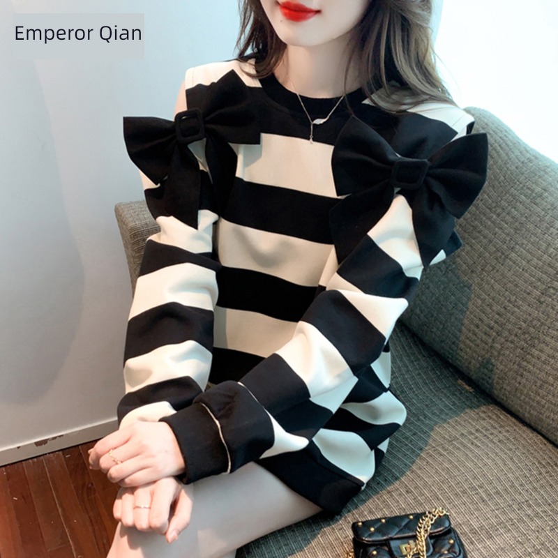 Autumn and winter Dress Sense of design easy Medium length bow