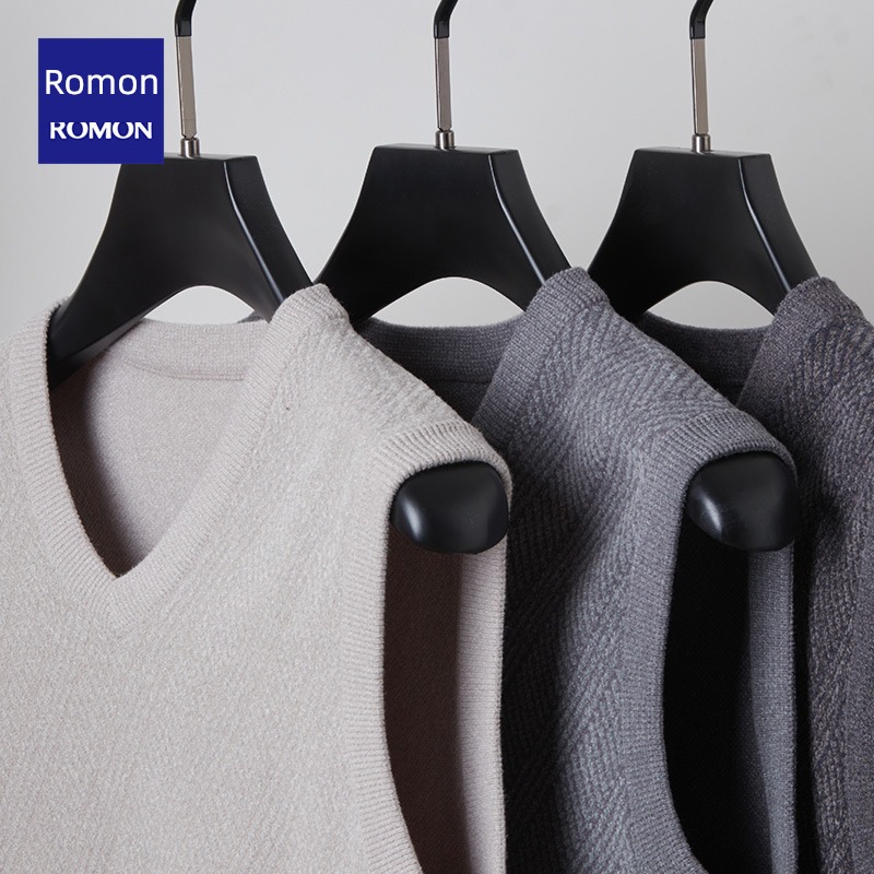Romon V-neck Snow woolen cloth leisure time waistcoat sweater Vest