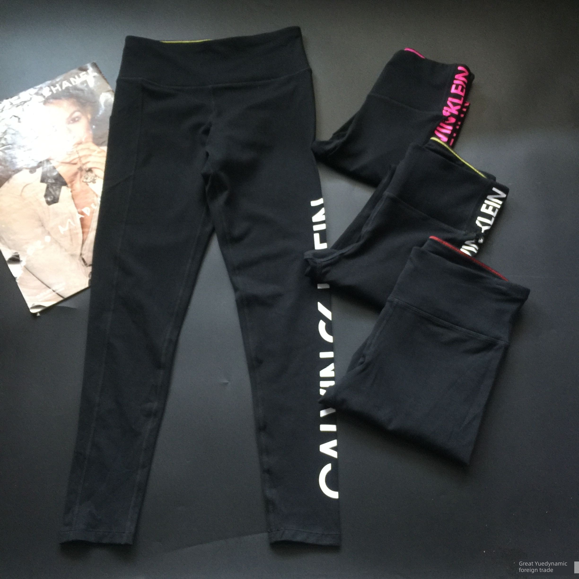 motion elastic force Breathable cotton spandex letter Bodybuilding trousers