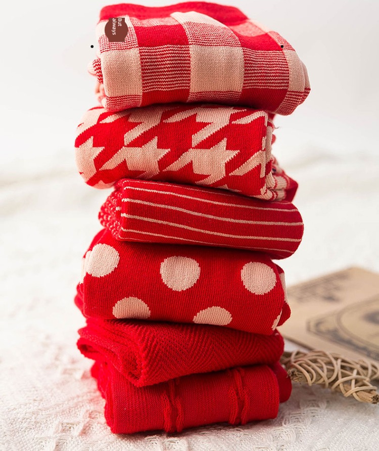 Autumn and winter Cotton Benmingnian marry Bridal red Socks