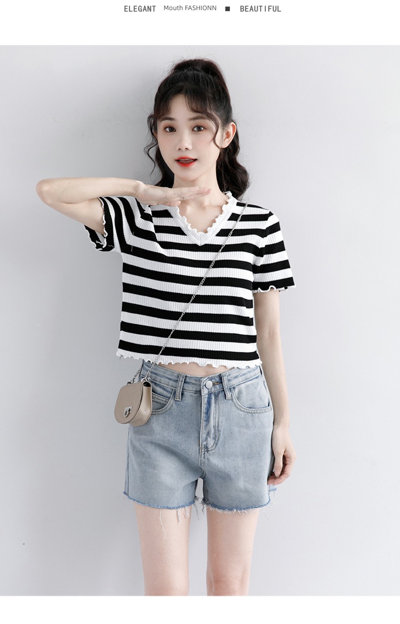 V-neck Ice silk T-shirt Exposed navel have cash less than that is registered in the accounts jacket Sweater