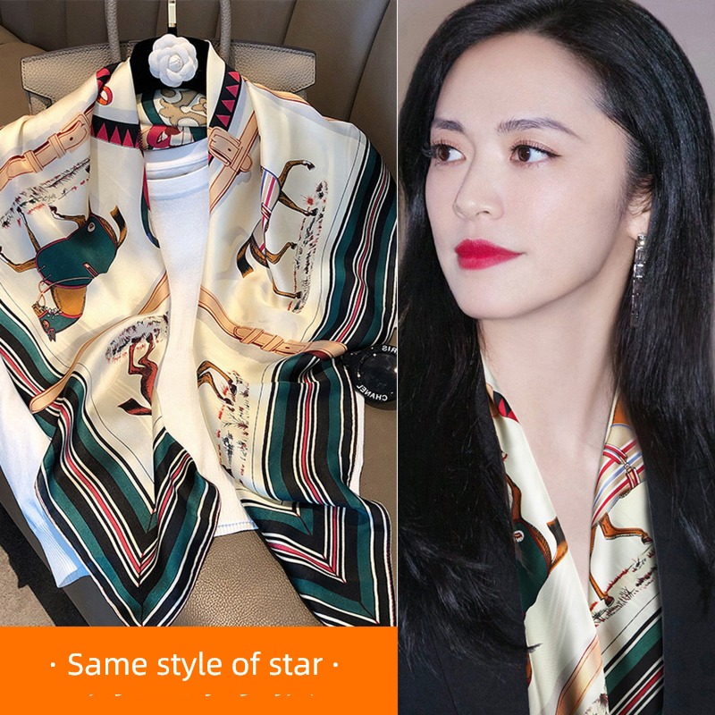 female fashion Hot money mom Autumn and winter Advanced sense Silk scarf