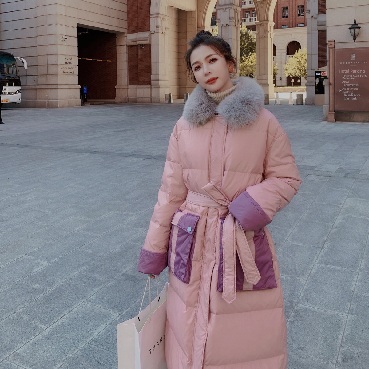 Pink winter Medium and long term Close your waist ins Down jacket