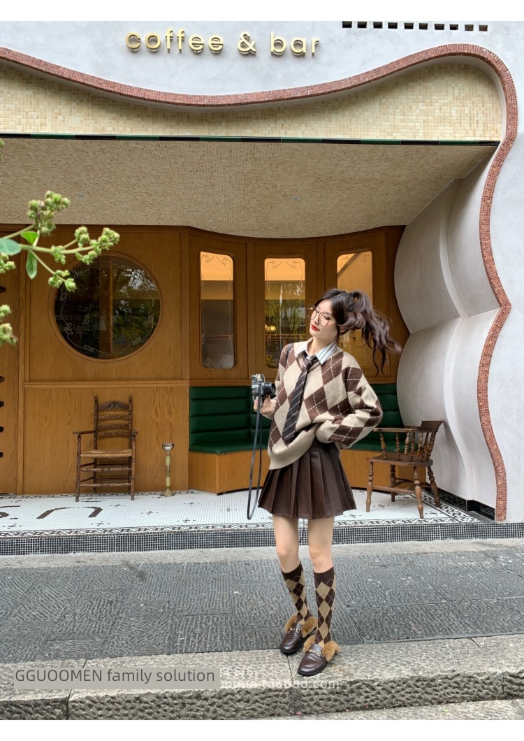 loose coat female Guoguojia Cardigan Early autumn new pattern sweater