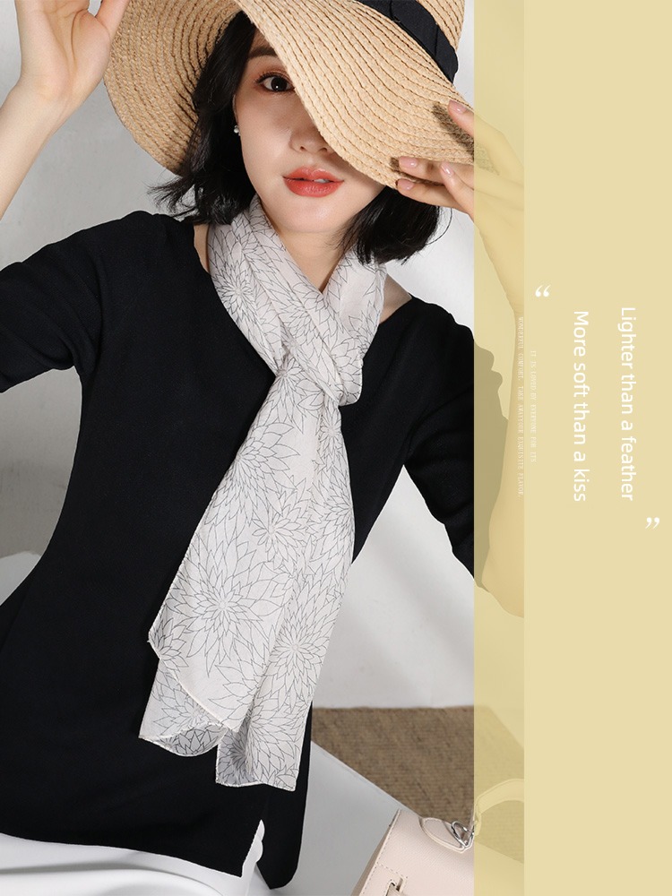 Small strip female Versatile Foreign style fashion winter real silk