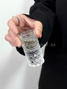 New Arrival Accessible Luxury Tass Embossed Thickened Spirit Glass Wine Cup Small Size For Home Shooter Glass Spirits Ge
