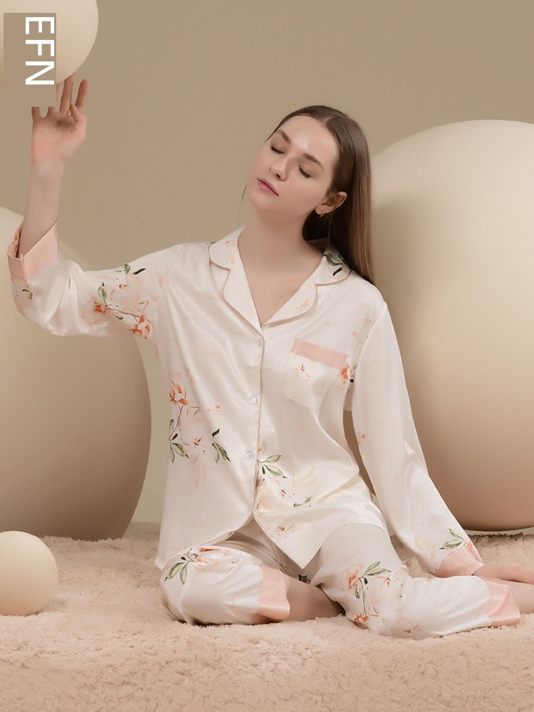 female spring and autumn silk Advanced sense mom summer pajamas