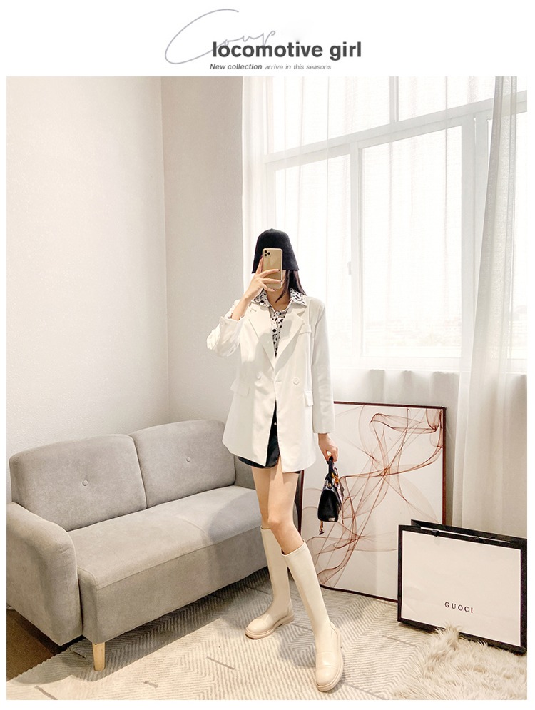 white Below the knee elastic force Show thin little chap Boots