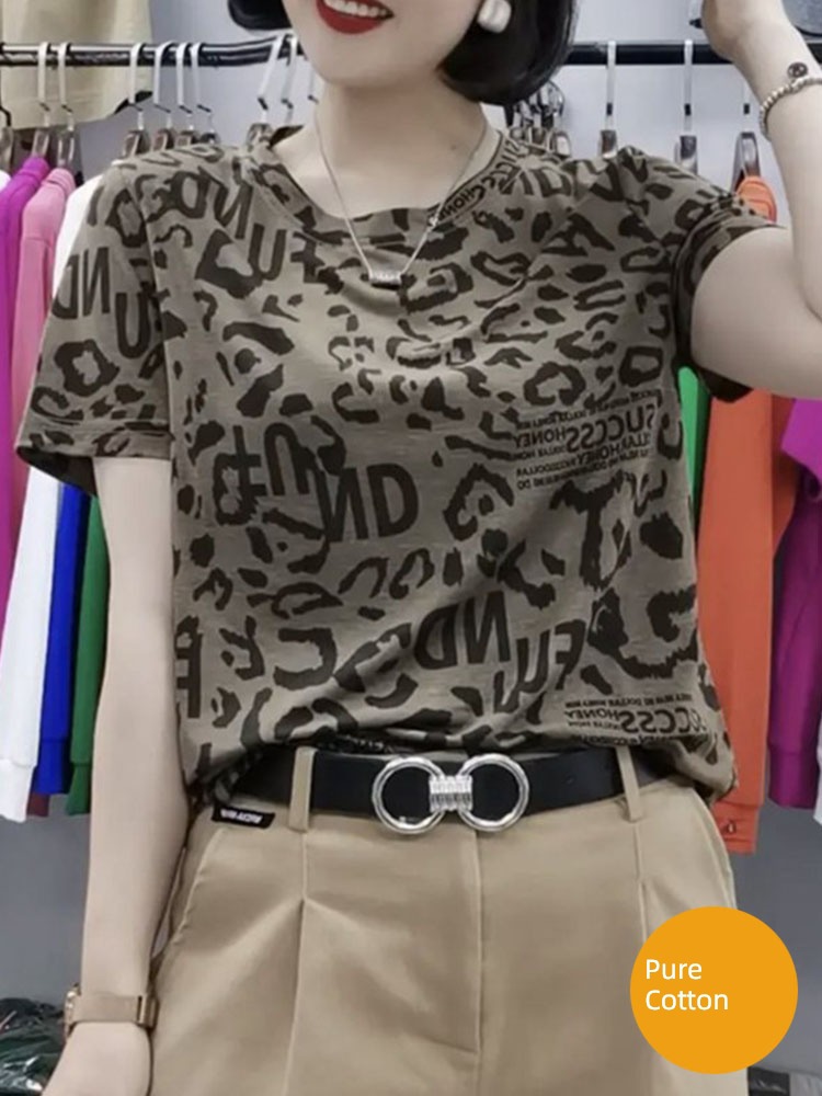 Age reduction fashionable Milk tea color Retro Round neck Short sleeve T-shirt