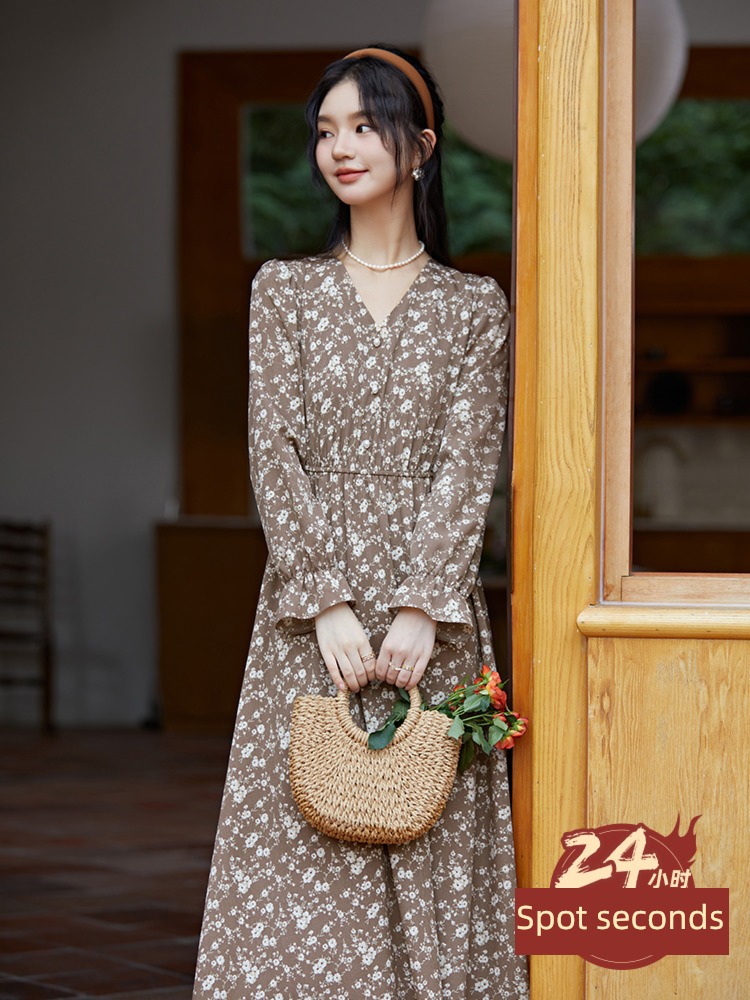 Blue language Fat mm spring French Retro Close your waist Dress