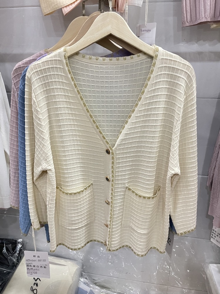 Little fragrance Bright silk Rimming V-neck easy knitting Cardigan