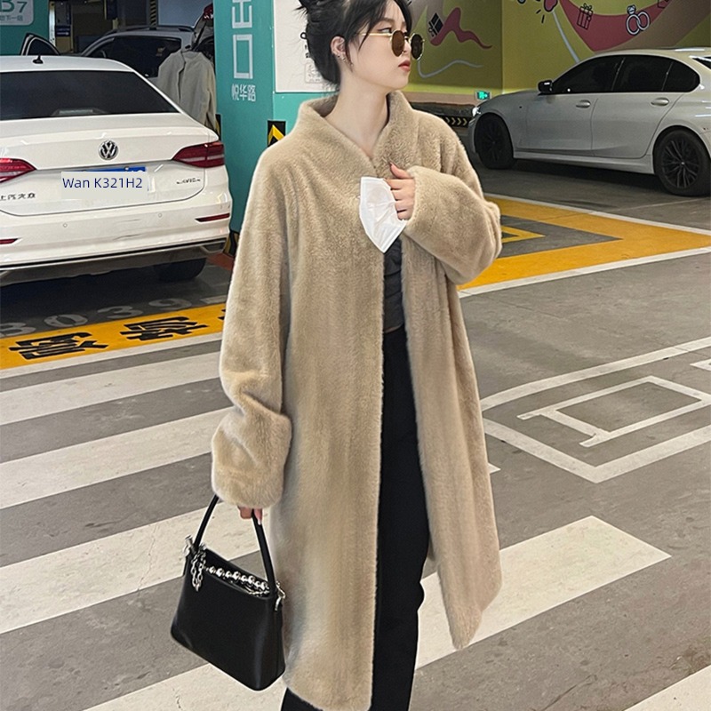 Mink skin overcoat female Medium and long term Fur in one 2022 Autumn and winter new pattern Korean version Imitation mink leather and fur Maomao loose coat