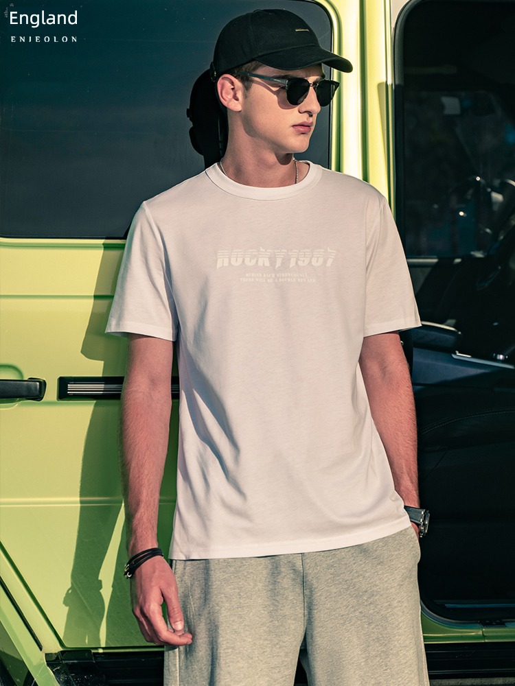 Ying julun Xinjiang Short sleeve letter leisure time man T-shirt