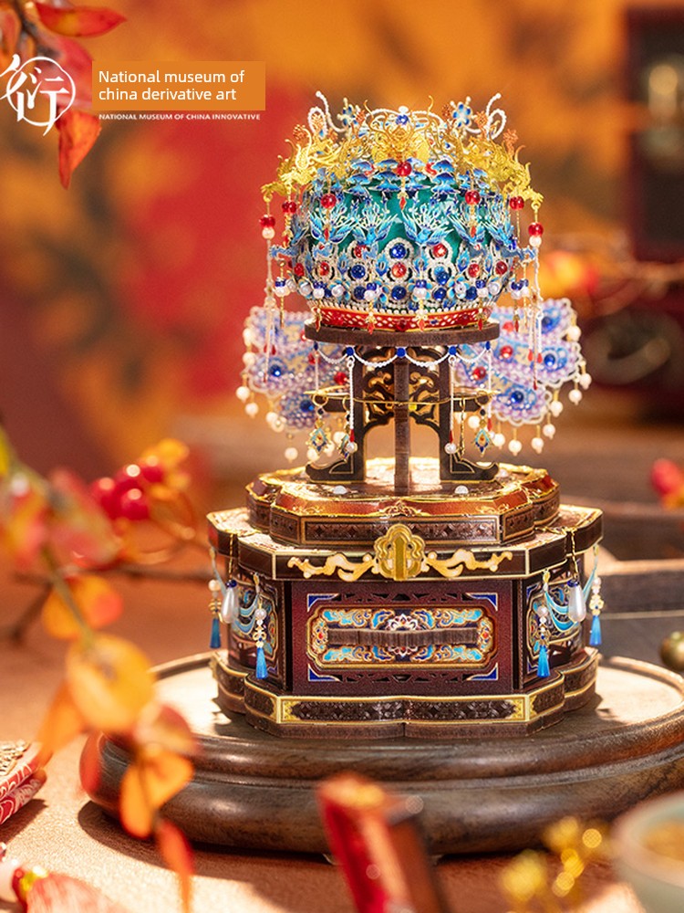 National Museum of China's Xiuanduan Empress Fengguan Nine Dragons and Nine Phoenixes Mini Jewelry Box Handmade Creative Gift