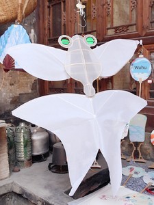 Traditional Paper Kites with Bamboo Frames, Blank for Painting, DIY Kites with Designs of Sand Swallow and Goldfish