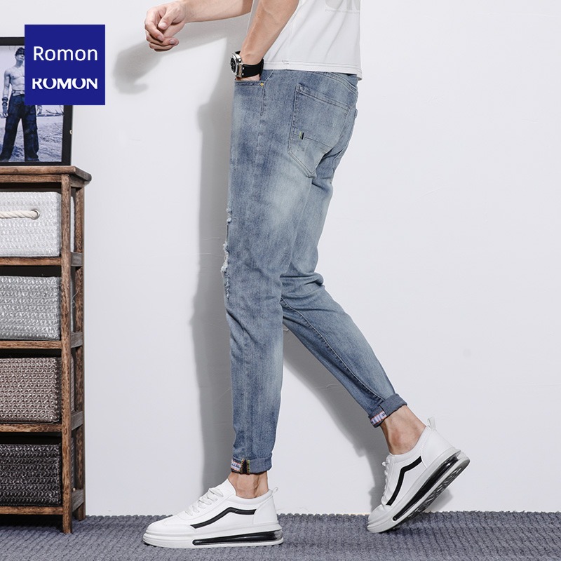 Romon spring Nine points Korean version Self-cultivation hole Jeans