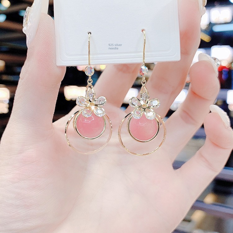 Light luxury the republic of korea temperament Internet celebrity flower Pink a cat 's-eye