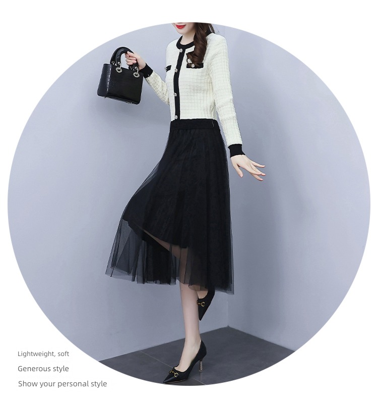 Little fragrance ma'am Autumn and winter Show thin sweater Fake two