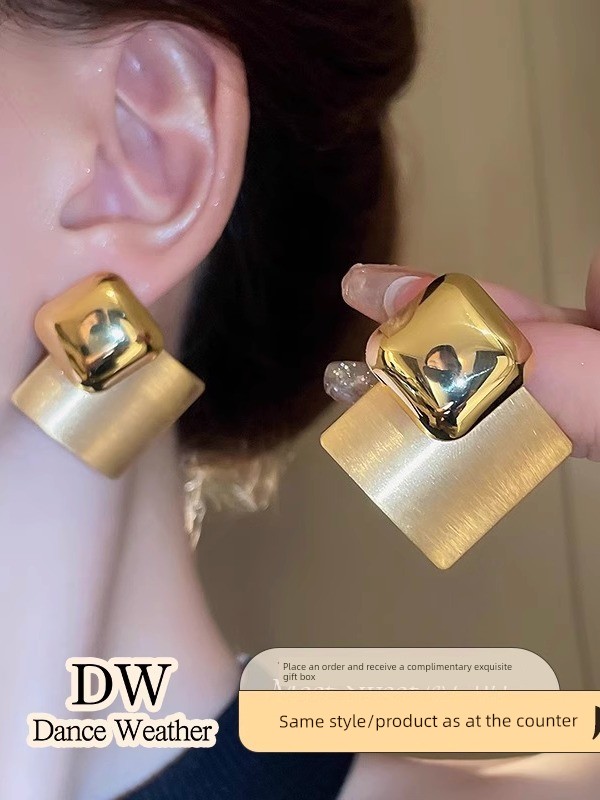 Outlet Discount Store Clearance Sale Exaggerated Retro Hong Kong Style Rhombus Earrings Women's Accessories
