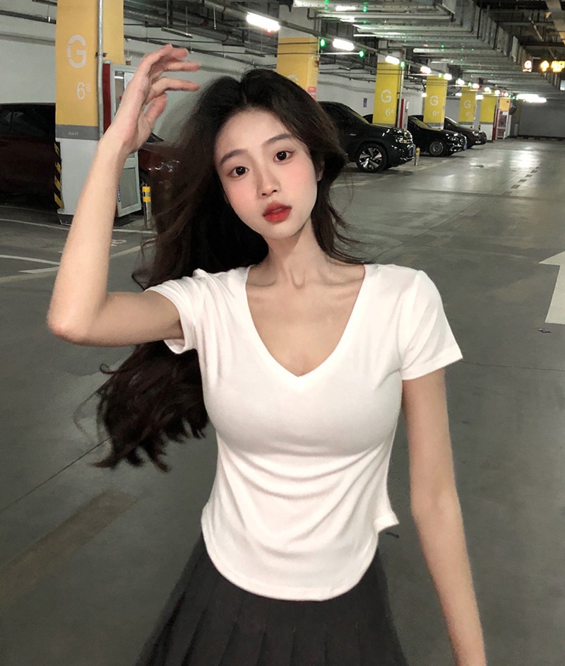 Big size V-neck ma'am Fat mm Self-cultivation Cover meat Short sleeve T-shirt