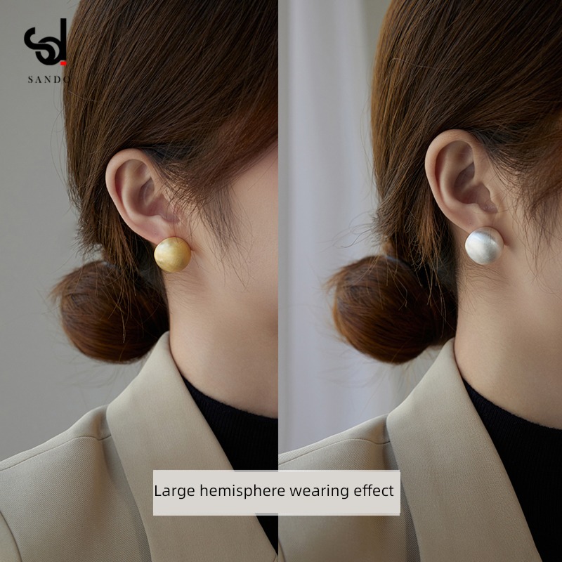 Light luxury female Sterling Silver Minority Sense of design Metal Ear Studs