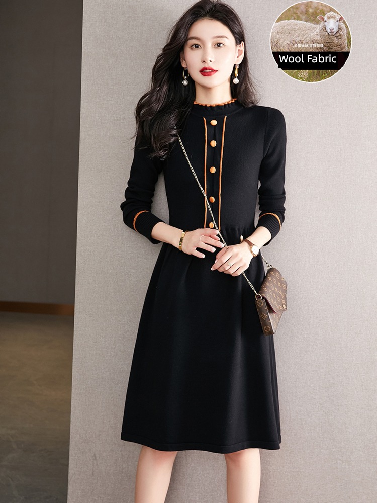 Autumn and winter Half high collar Show thin Lay a foundation wool Dress
