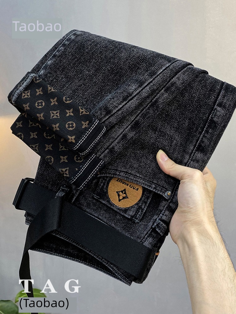 Chaopai high-end Autumn and winter Plush Embroidery printing Jeans