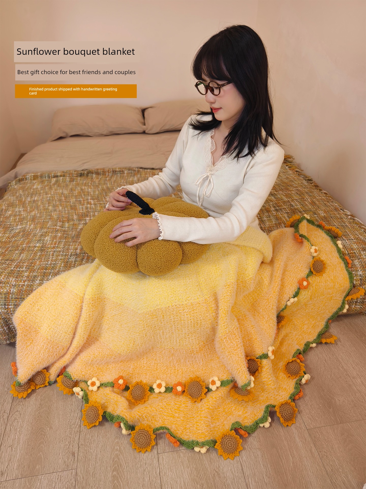 Sunflower and Rose Bouquet Blanket Finished Product Valentine's Day New Year Birthday Gift for Girls to Give to Best Friends, Practical and High-End
