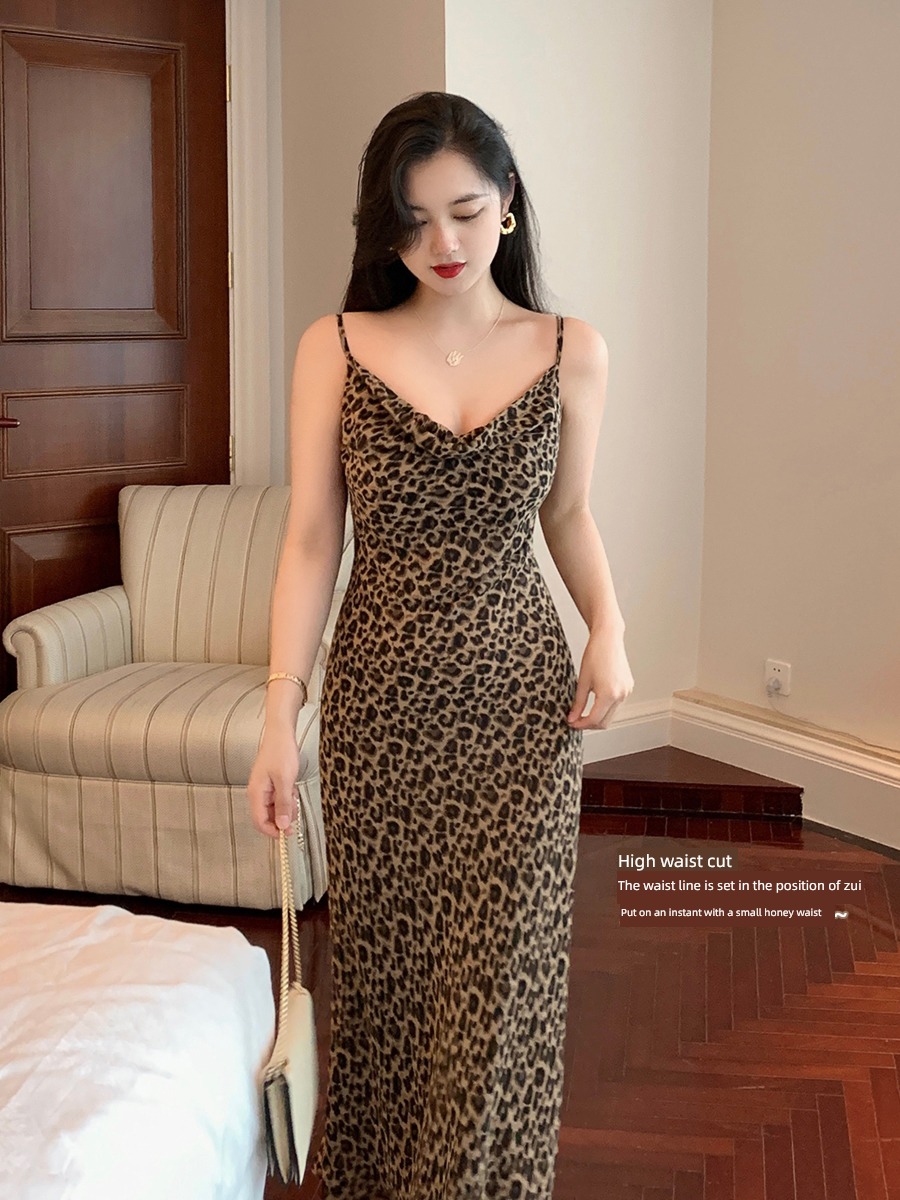 Time limit 50% off Advanced sense Leopard Print V-collar Self-cultivation braces skirt