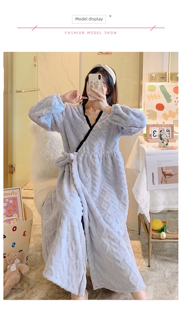 thickening Coral velvet ma'am Loose money pregnant woman robe