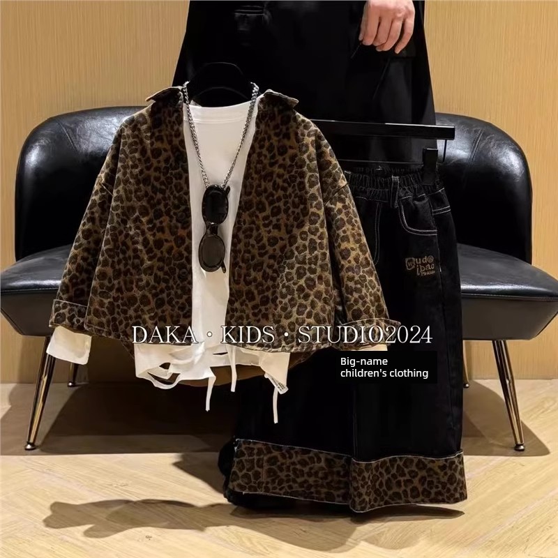 Boys' Stylish Leopard Print Outfit 2026 New Spring and Autumn Children's Trendy Jacket and Jeans Two-Piece Set — 1