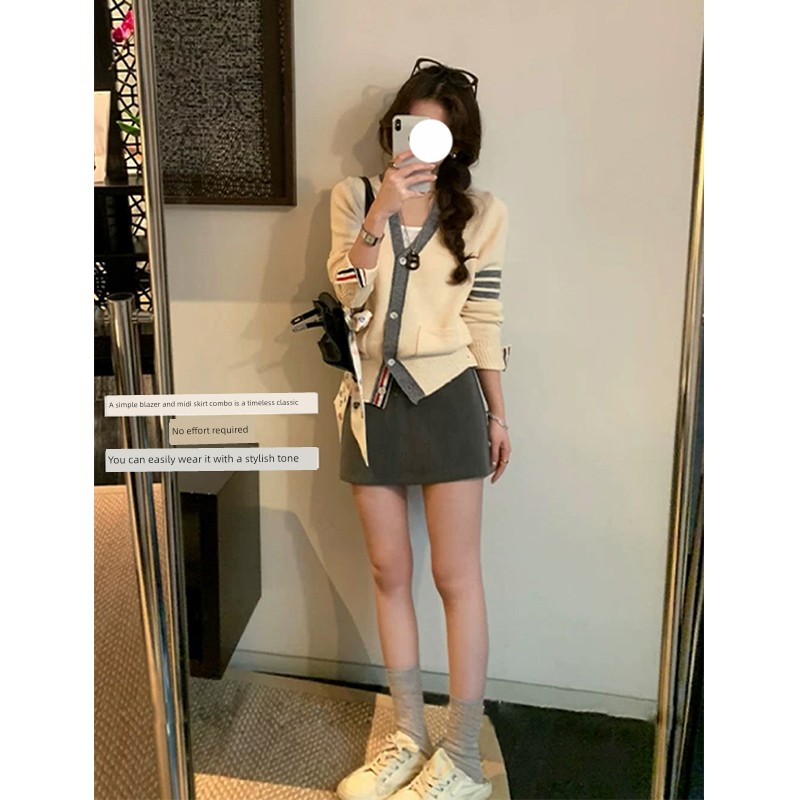 Maternity Gray Suit-Style Hip-Hugging Short Skirt for Spring and Autumn, Korean Style Slimming A-Line Skirt That Doesn'T Squeeze the Belly — 4