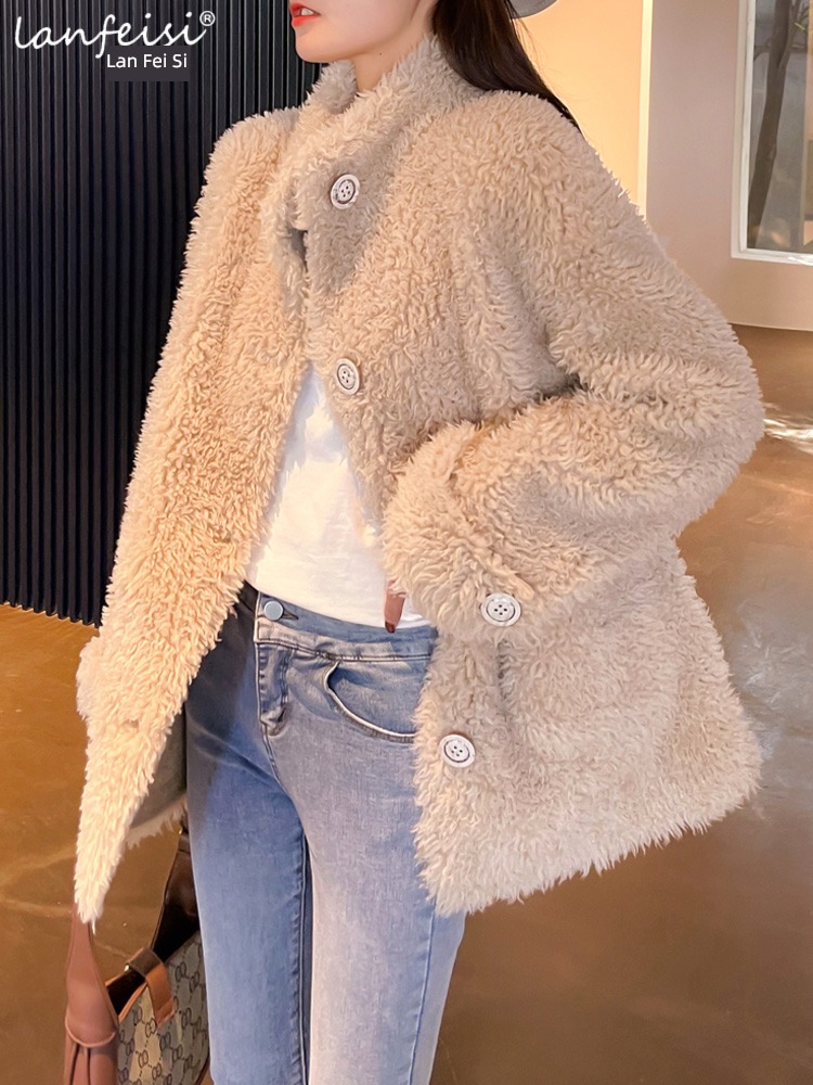 grain Sheep shearing overcoat Women's wear 2022 winter new pattern Lamb hair leather and fur loose coat Korean version thickening Fur in one