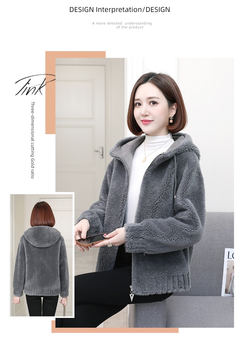 Sheep shearing overcoat female 2022 Autumn and winter new pattern Haining Lamb hair one grain coat leather and fur loose coat have cash less than that is registered in the accounts