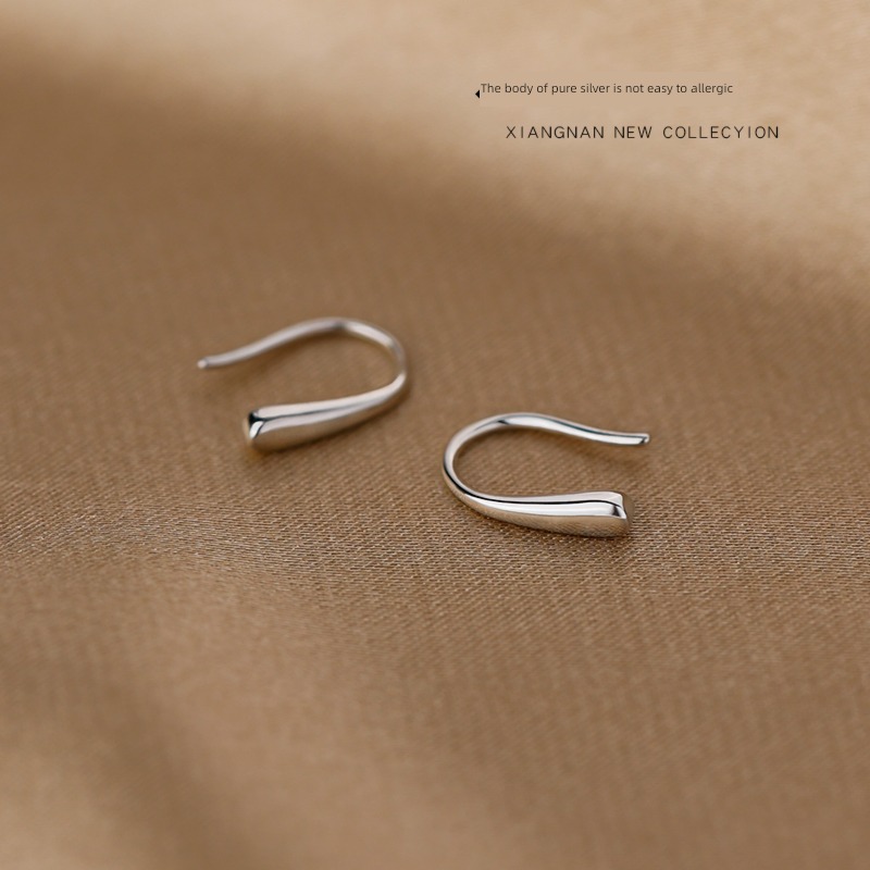 Xiangnan 925 Sterling Silver female senior Sense of design Ear Studs
