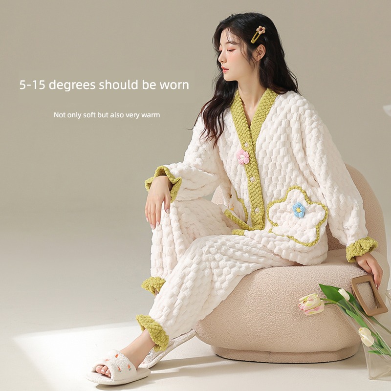 female thickening Flannel Net red wind lovely Wear out pajamas