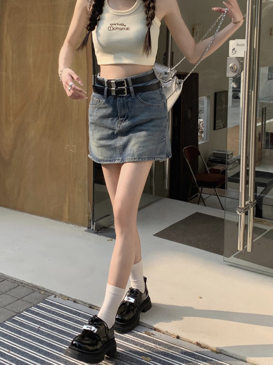 Watch out unique Light proof temperament Spring and summer skirt