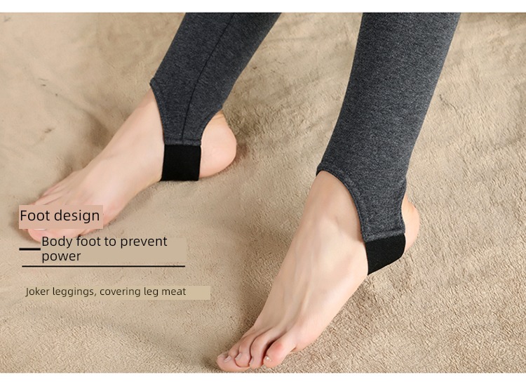 ma'am pure cotton Self-cultivation Show thin Step on one's feet Plush Leggings