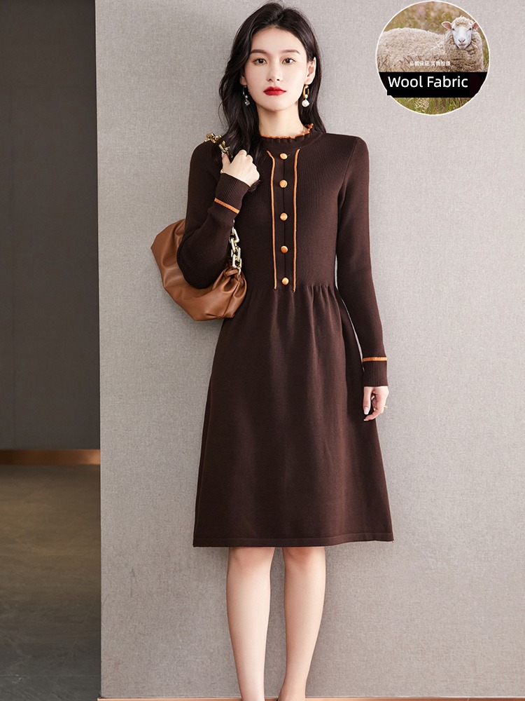 Autumn and winter Half high collar Show thin Lay a foundation wool Dress
