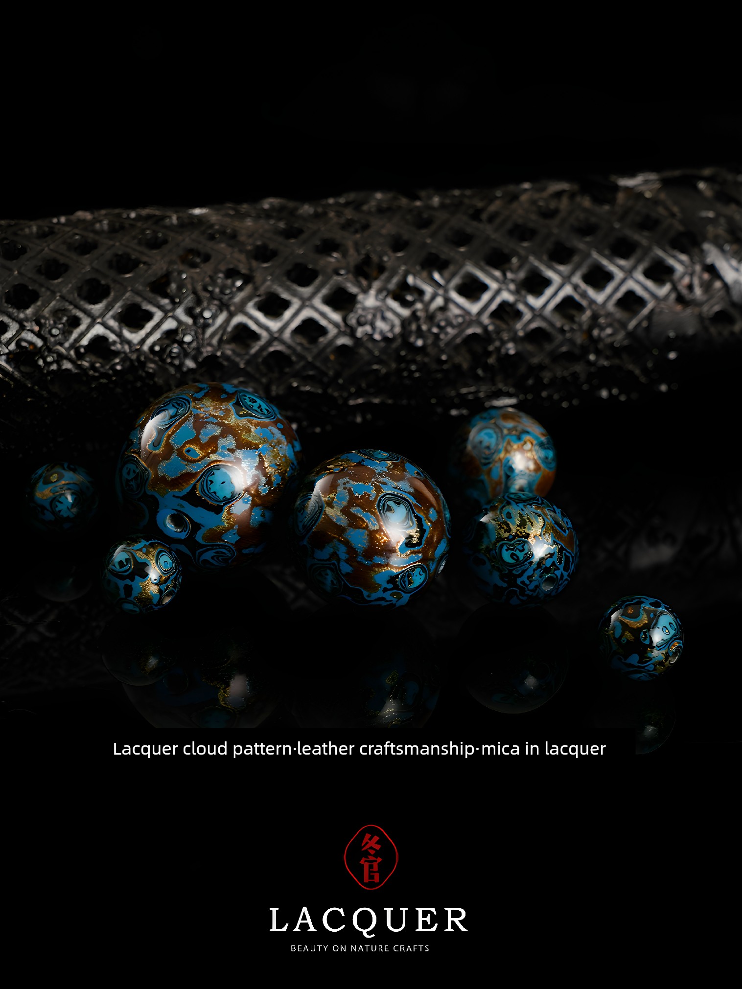 Natural Lacquer Single Bead Necklace Accessory with Rhinoceros Skin and Mica Inlaid in Lacquer, Handcrafted Lacquer Cloud Pattern